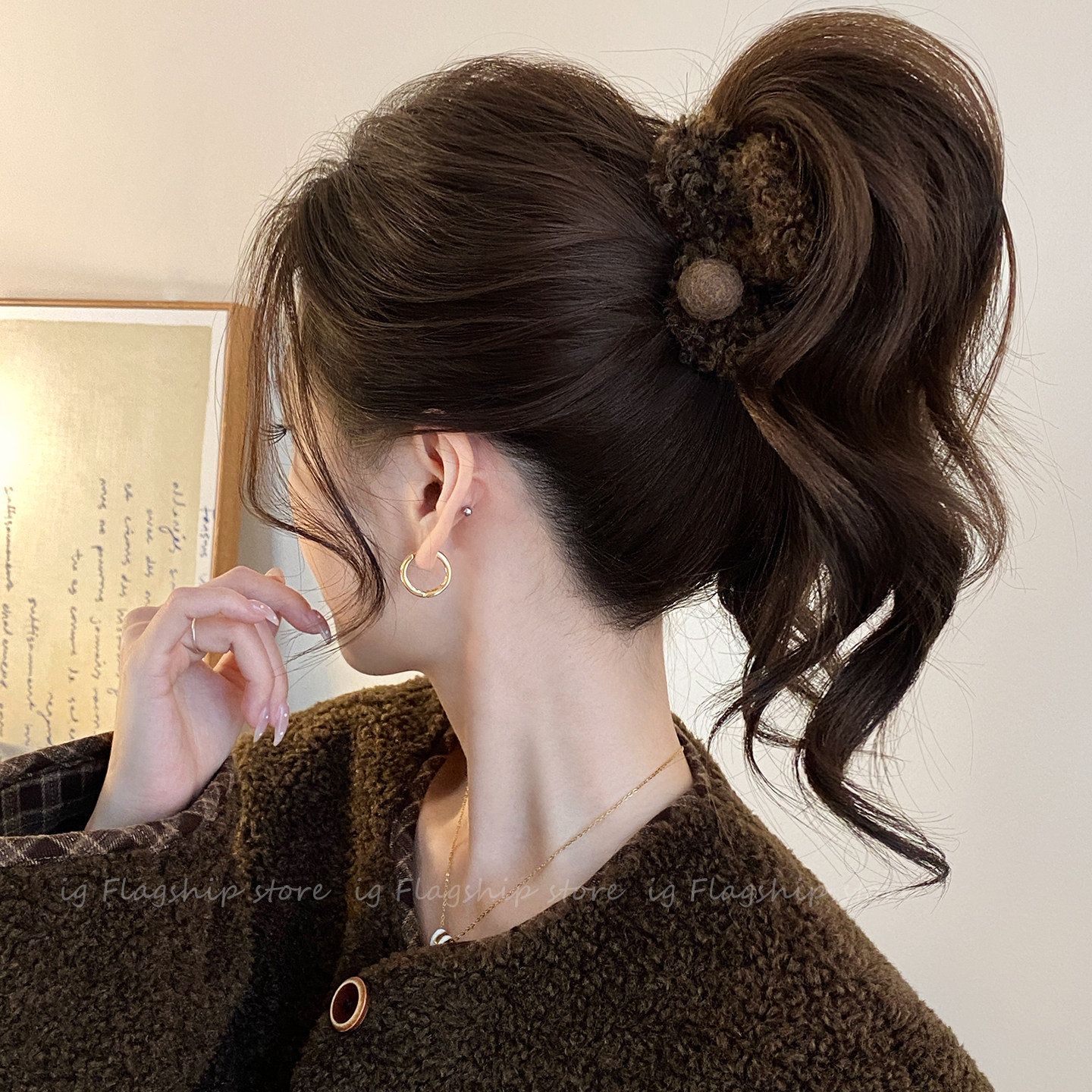 复古毛绒圆球抓夹女高级感2025新款百搭高马尾后脑勺发量少鲨鱼夹,饰品/流行首饰/时尚饰品新,发饰,淘宝优惠券,粉丝福利购,淘宝优惠卷