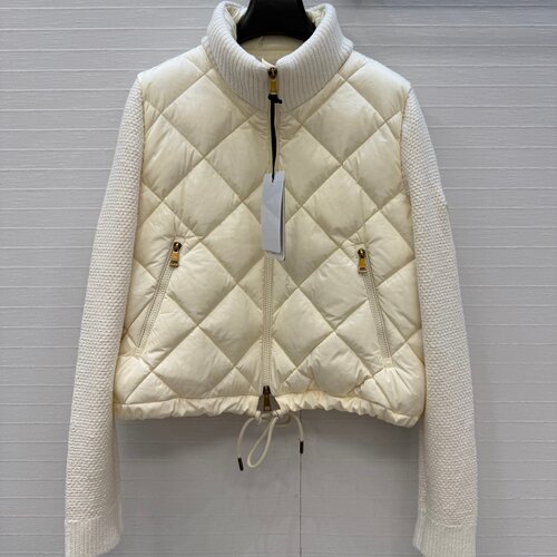 国标90白鸭绒女款菱格羽绒服