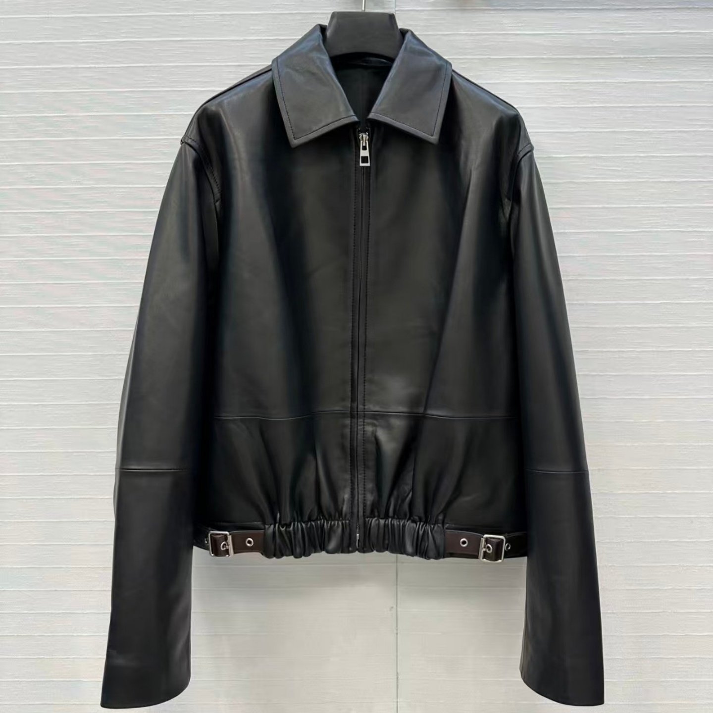 韩版新款百搭进口小羊皮收褶下摆皮扣翻领高腰宽松短款皮衣外套女,女装/女士精品,皮衣,淘宝优惠券,粉丝福利购,淘宝优惠卷