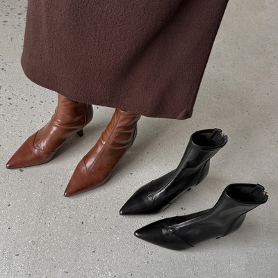 SIXMADDEN2025冬女靴尖头瘦瘦靴