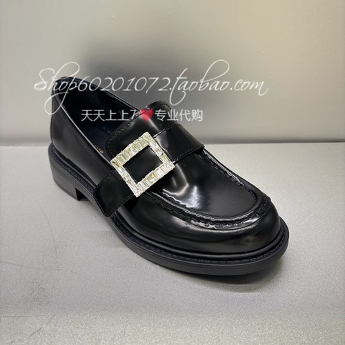 思加图2026春季女鞋乐福鞋一脚蹬