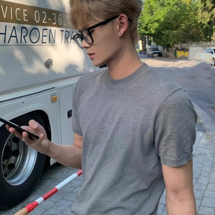 高级感灰色针织短袖男夏季潮牌