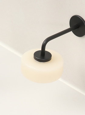 极简洗手台香皂置物架 免打孔壁挂式沥水磁吸肥皂收纳 黑色银色