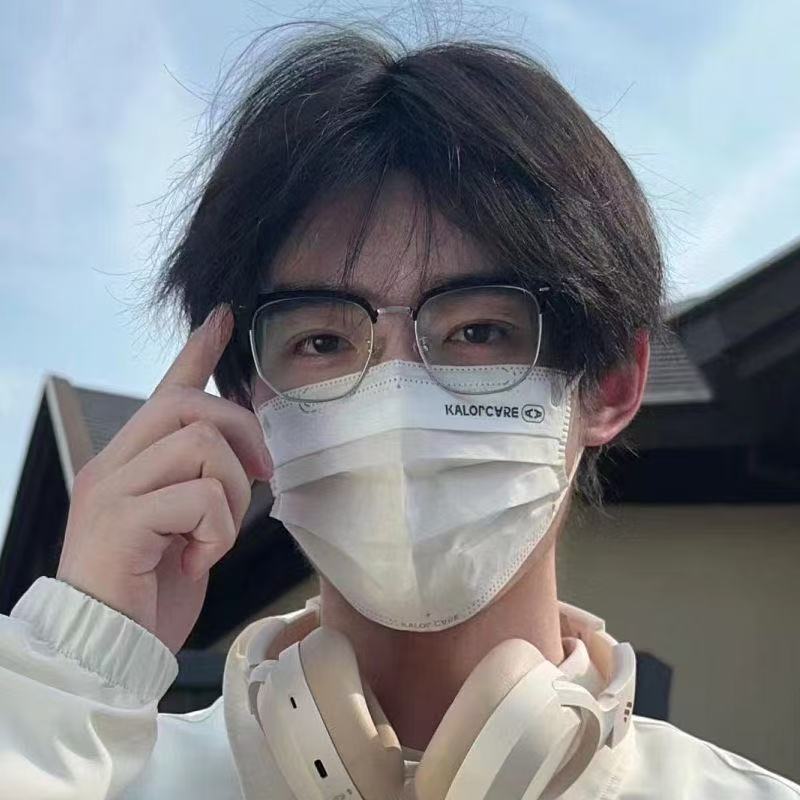 超轻休闲半框近视眼镜男女通用高颜值防蓝光TR金属百搭平光镜框架