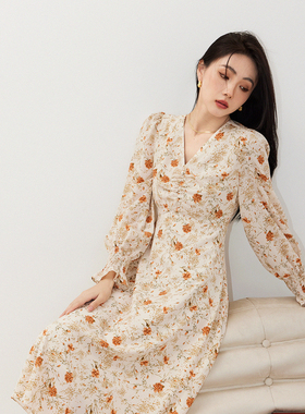 CLMX浪漫南法风 氛围感穿搭 抗皱亲肤显瘦茶歇印花V领连衣裙