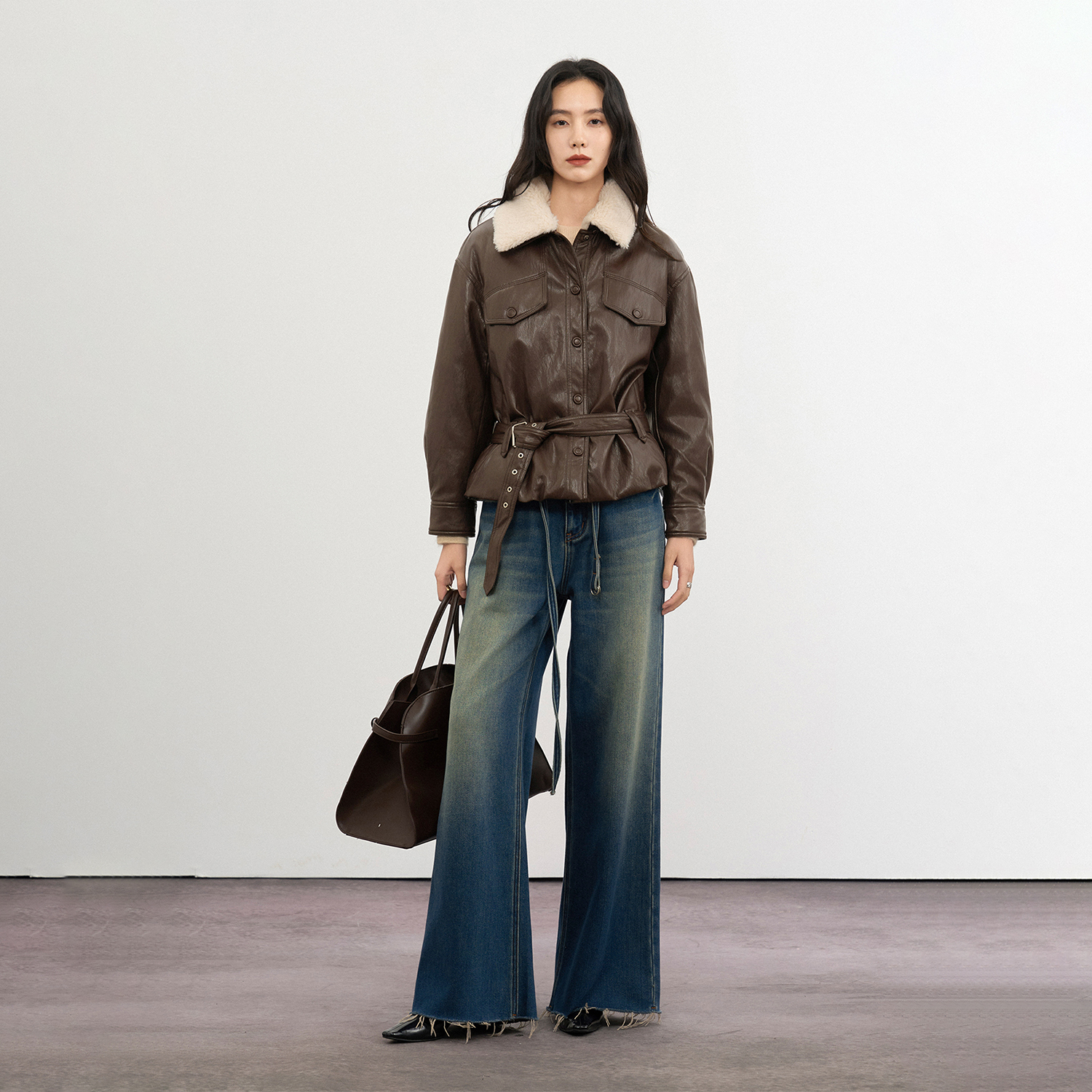 CLMX 廓形设计美学尽显时髦90白鸭绒保暖可脱卸毛领翻领羽绒服