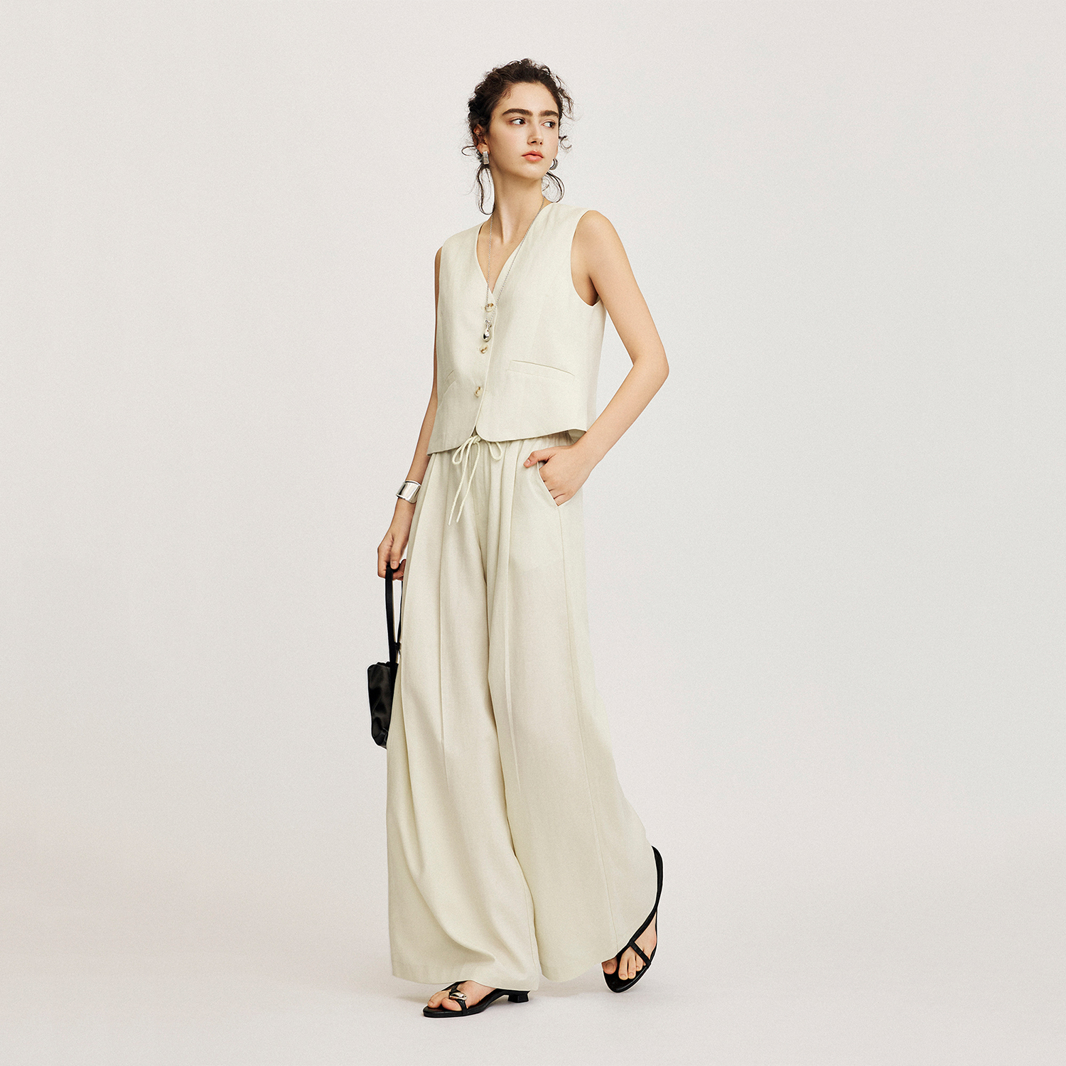 莱赛尔亚麻棉面料马甲抽绳直筒裤