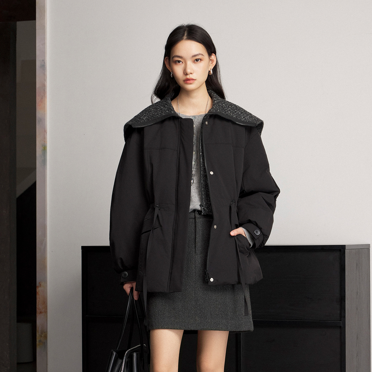 CLMX90白鸭绒填充轻量感蓬松御寒假两件毛织翻领抽绳腰羽绒服外套