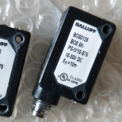 原装BALLUFF巴鲁夫传感器BOS0126  BOS 5K-PS-IX10-S75接近开关