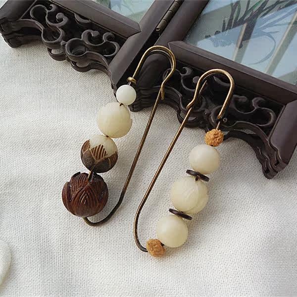 Broche femme en autre - Ref 1172578 Image 1