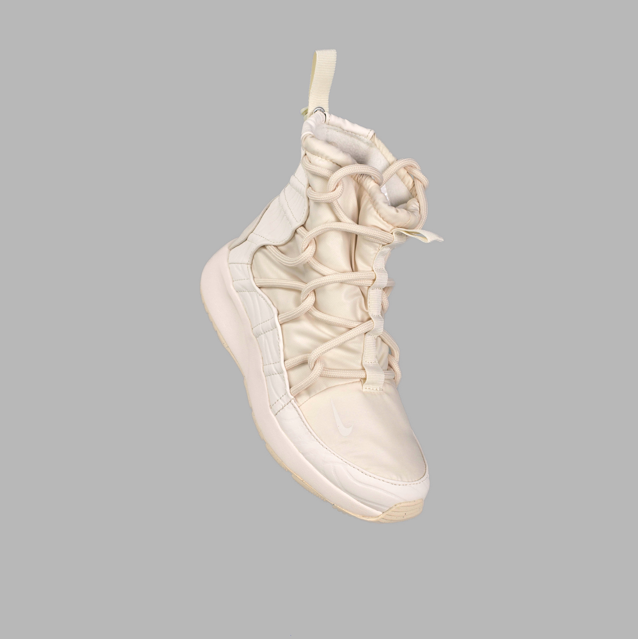 Nike Tanjun 女子休闲舒适短筒雪地靴 米白色 AO0355-003