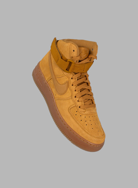 NIKE AIR FORCE 1 LV8 高帮青少年板鞋小麦黄 CK0262-700