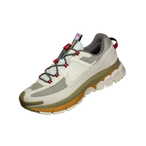 NIKE ZOOM VOMERO ROAM CNY 舒适百搭休闲低帮跑步鞋 IQ1126-317