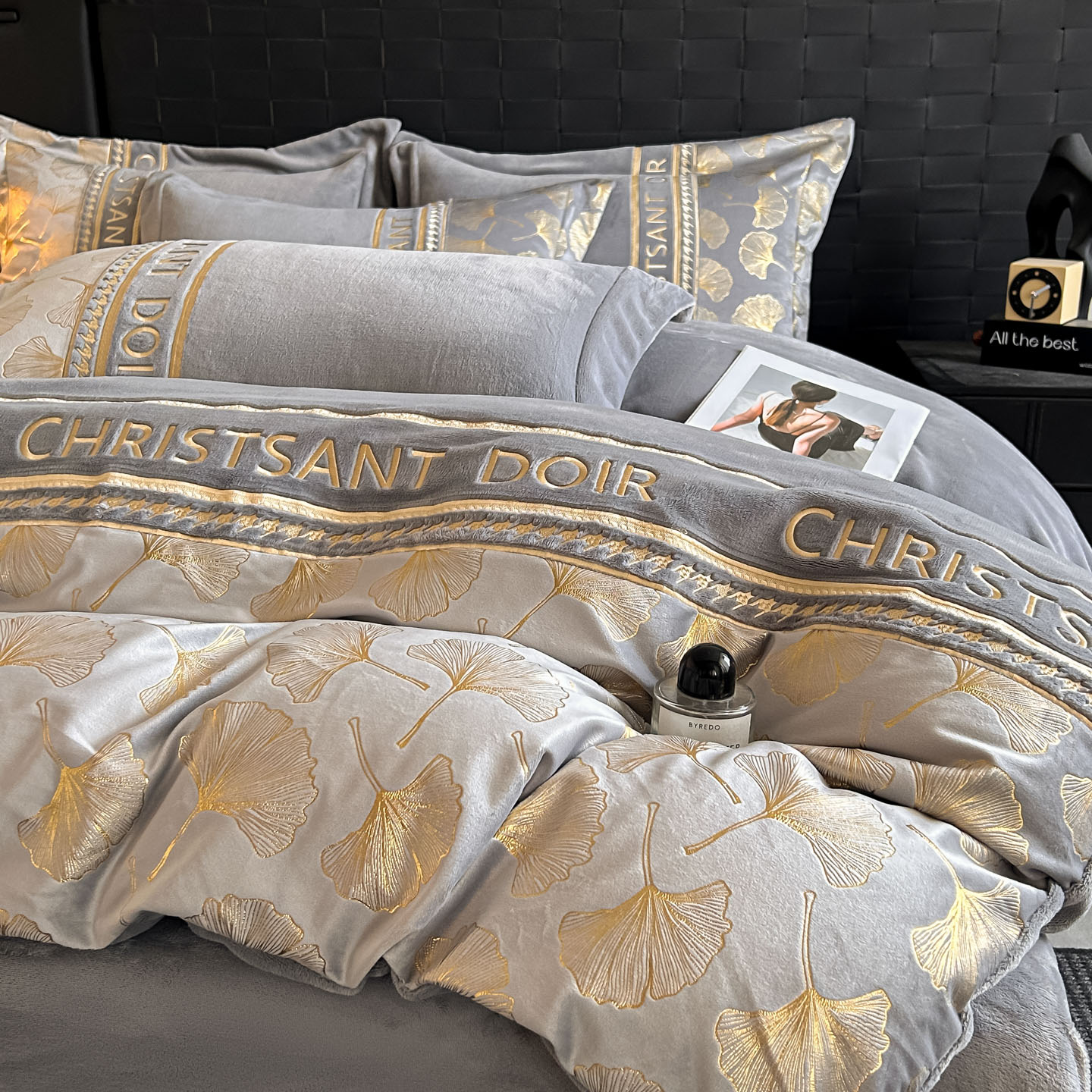 防静电不掉毛高级感牛奶绒四件套