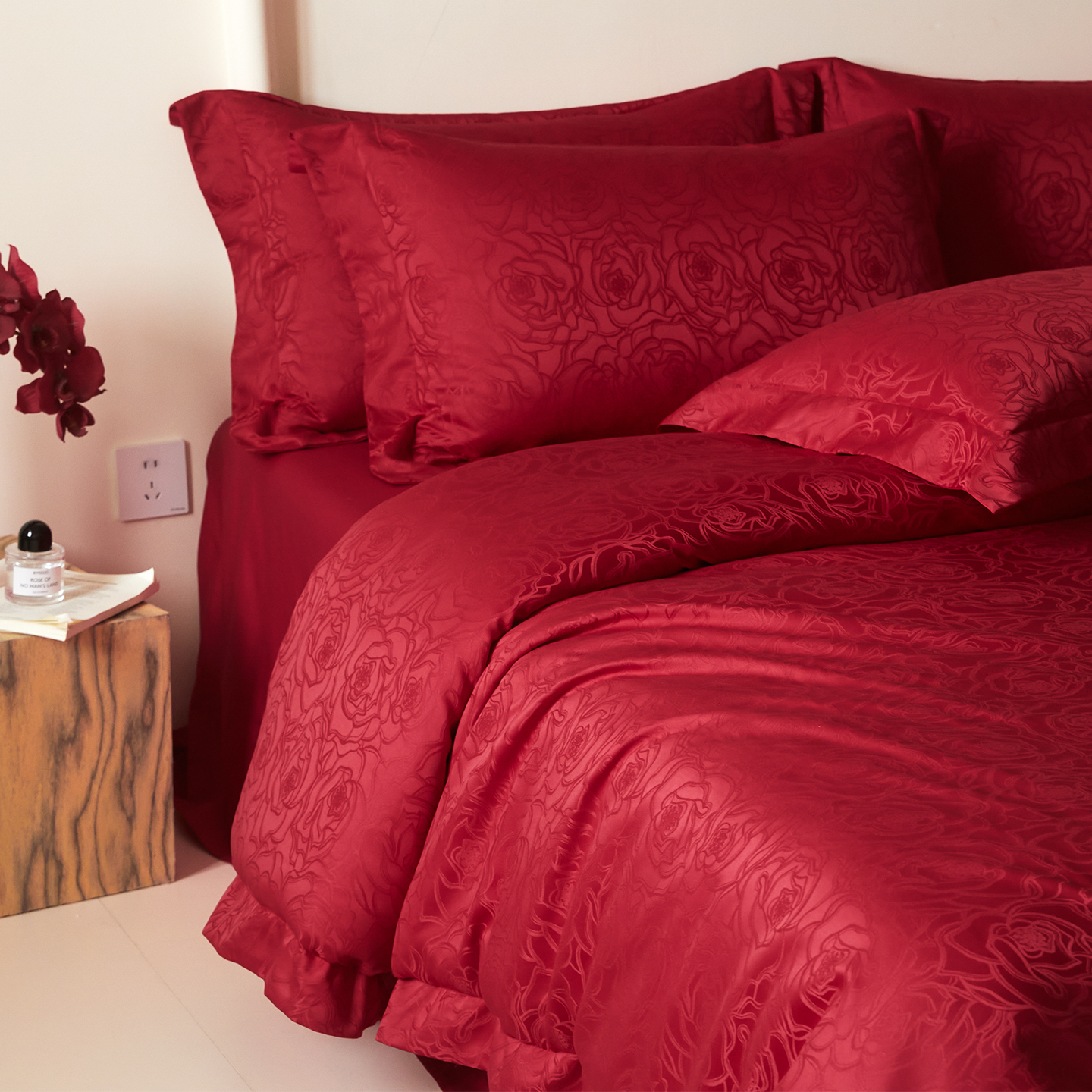 高档玫瑰提花结婚四件套红色婚礼喜被被套婚庆床上用品新婚房陪嫁