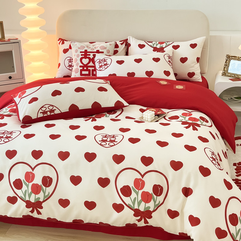 PRINCESS-STYLE WEDDING FOUR-PIECE SET OF BIG RED COTTON BED SHEETS AND QUILT COVERS NEWLYWED ROOM HAPPY QUILT COTTON WEDDING BEDDING