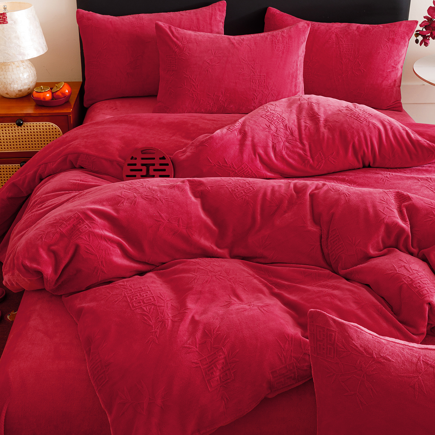 秋冬加厚牛奶绒红色结婚四件套珊瑚绒婚庆喜被套新婚陪嫁床上用品