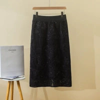 Глубокая серая юбка