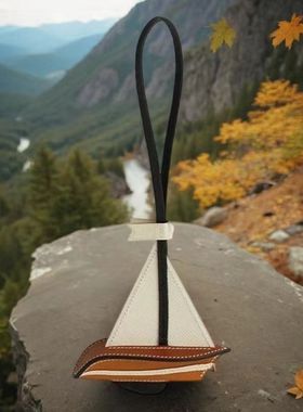 H家同款2024包包挂件质感帆船挂饰sail高级感汽车后视镜车挂手工