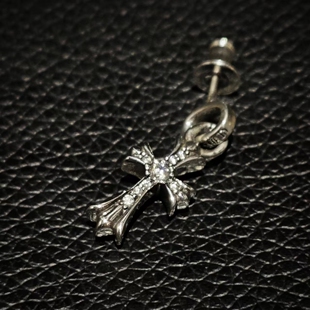 S925纯银镶嵌ROCKAGECH风格BABYFAT经典款气质白钻十字架耳环耳钉