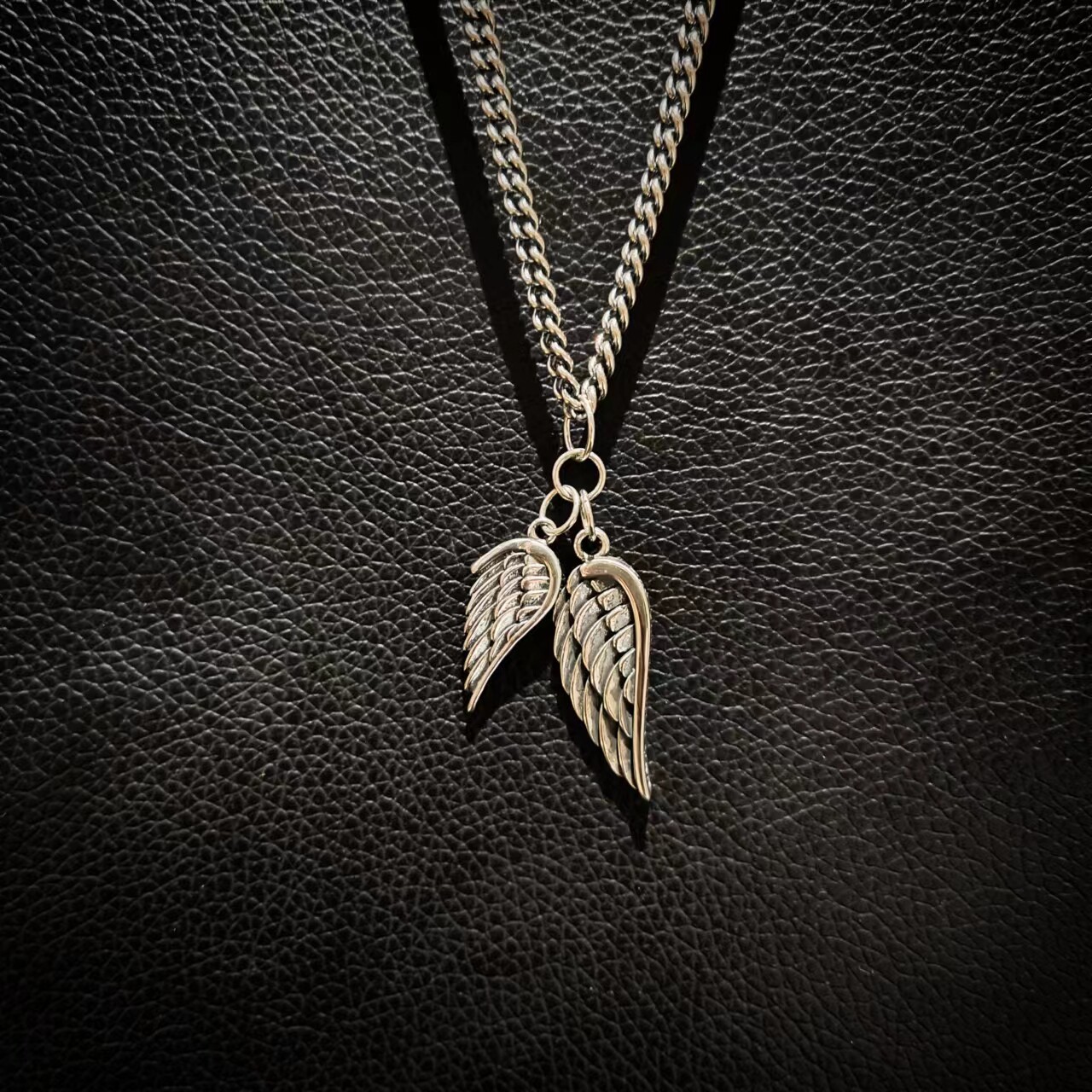 925纯银ROCKAGE经典明星同款KB天使翅膀羽毛做旧时尚欧美时尚项链