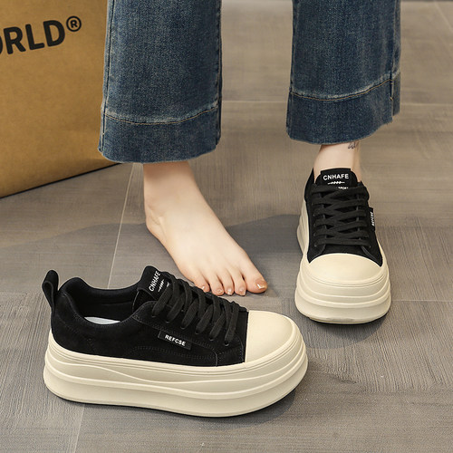 厚底黑色板鞋女2026新款春秋真皮松糕休闲运动鞋34码小个子增高鞋