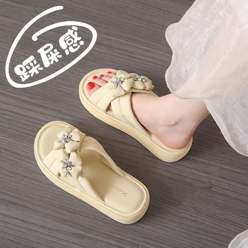 达夫妮踩屎感超软花朵拖鞋女款