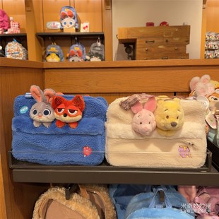 上海迪士尼乐园国内代购 朱迪尼克维尼小猪毛绒单肩斜挎包卡通包