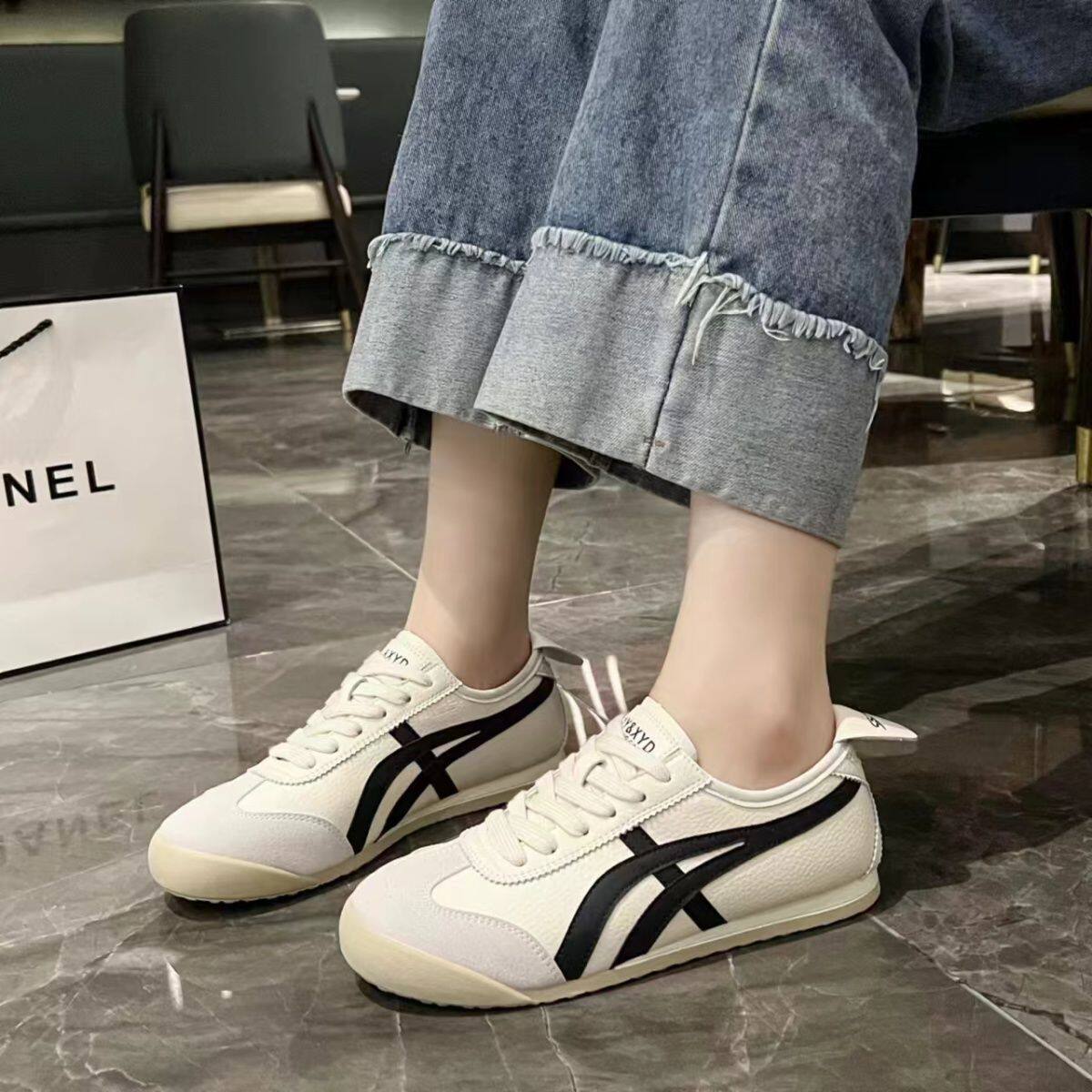 德训鞋时尚单鞋春季休闲女鞋2026新款软底运动鞋驾车鞋平底学车鞋