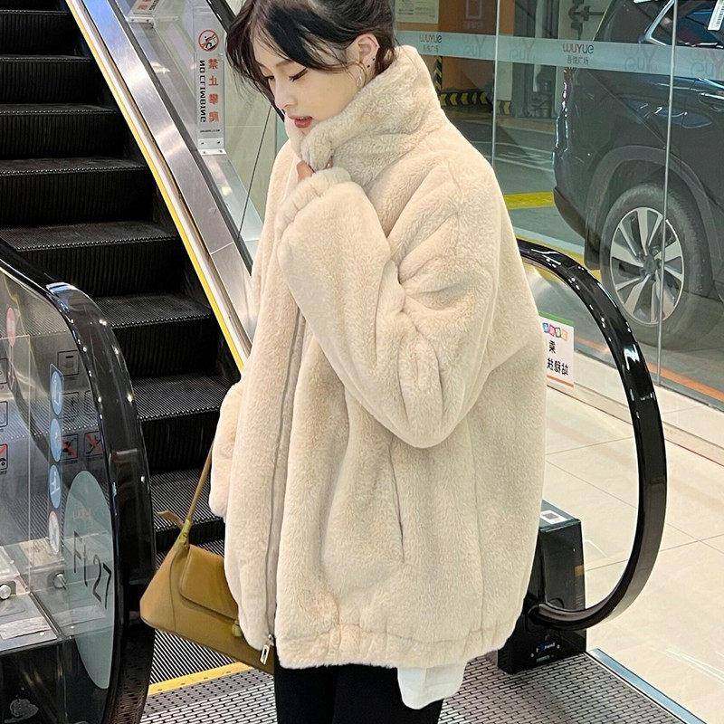 皮草女羊羔毛外套2024秋冬年轻新款仿獭兔毛毛绒大衣短款加厚棉服