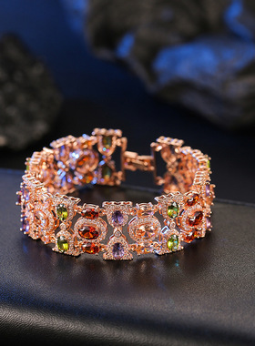 新款高端水晶手链优雅气质复古风法式女轻奢彩色锆石手链闺蜜礼物