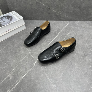 百搭女单鞋 懒人一脚蹬复古雕花小皮鞋 2026春新款 英伦风平底乐福鞋