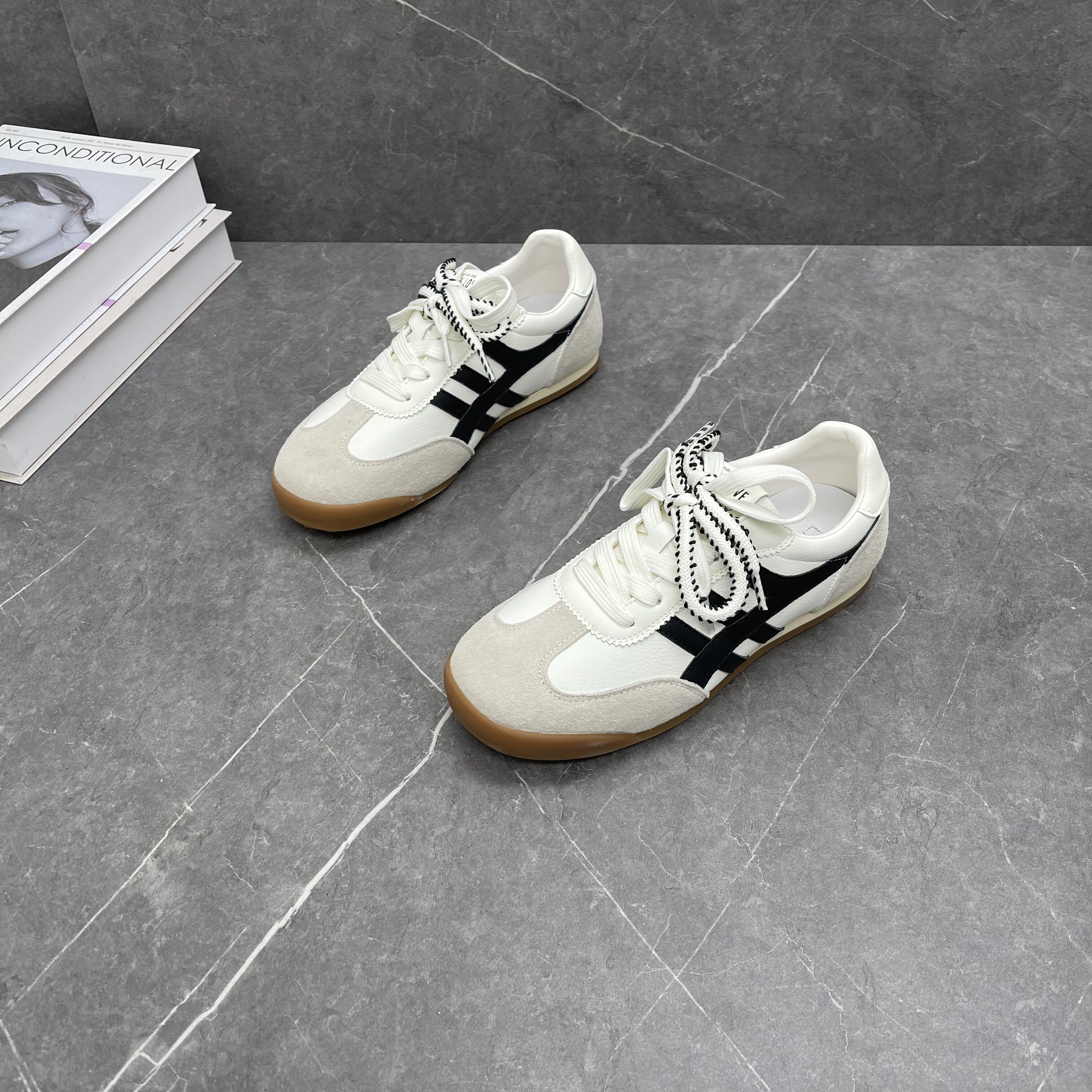 真皮拼色德训鞋女2026年春季新款平底双鞋带百搭休闲运动小白鞋潮,女鞋,德训鞋,淘宝优惠券,粉丝福利购,淘宝优惠卷