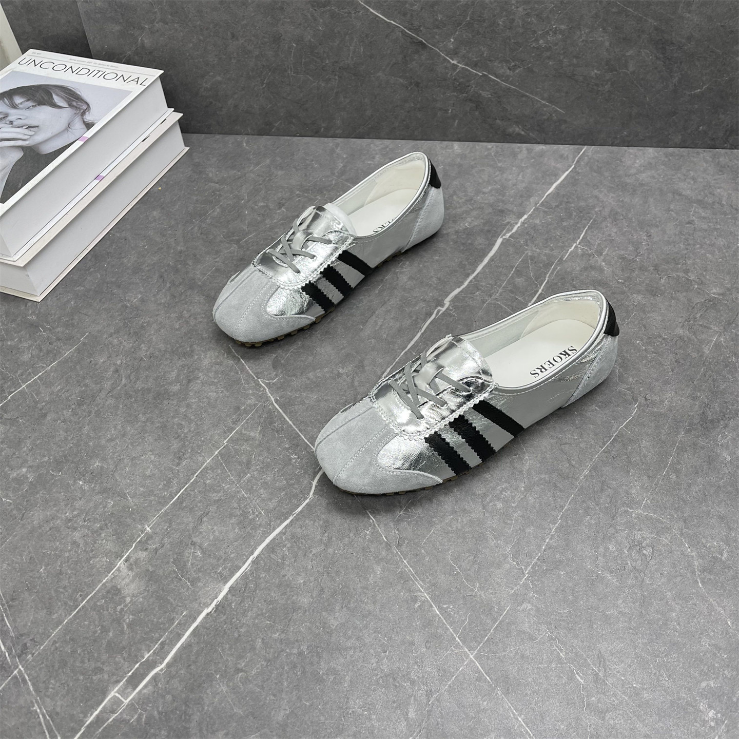 羊皮浅口德训鞋女2026春新款软底舒适真皮防滑拼色系带休闲阿甘鞋,女鞋,德训鞋,淘宝优惠券,粉丝福利购,淘宝优惠卷