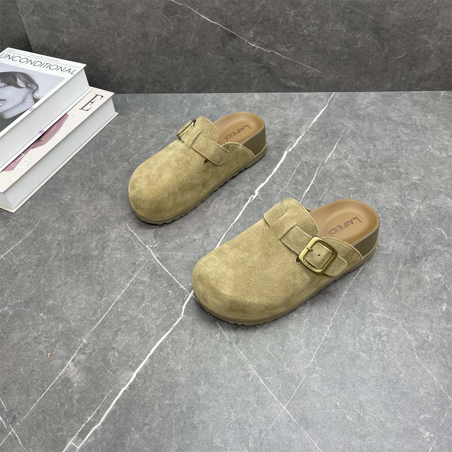 厚底勃肯半拖女2026春季新款复古百搭真皮外穿包头懒人一脚蹬拖鞋