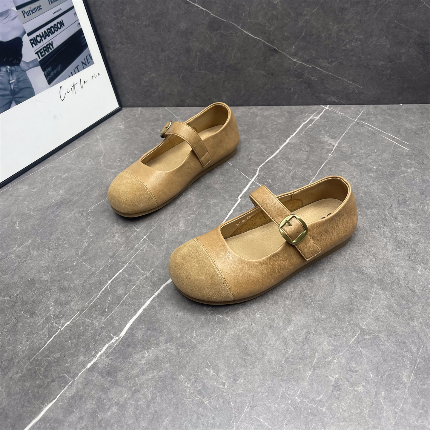 真皮复古玛丽珍鞋女2026新款平底舒适勃肯鞋配裙子软底浅口小单鞋