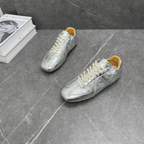 银色方头羊皮德训鞋女春季新款