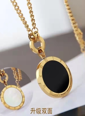 时尚黑白贝母毛衣链长款罗马数字圆牌钛钢项链女轻奢气质网红配饰