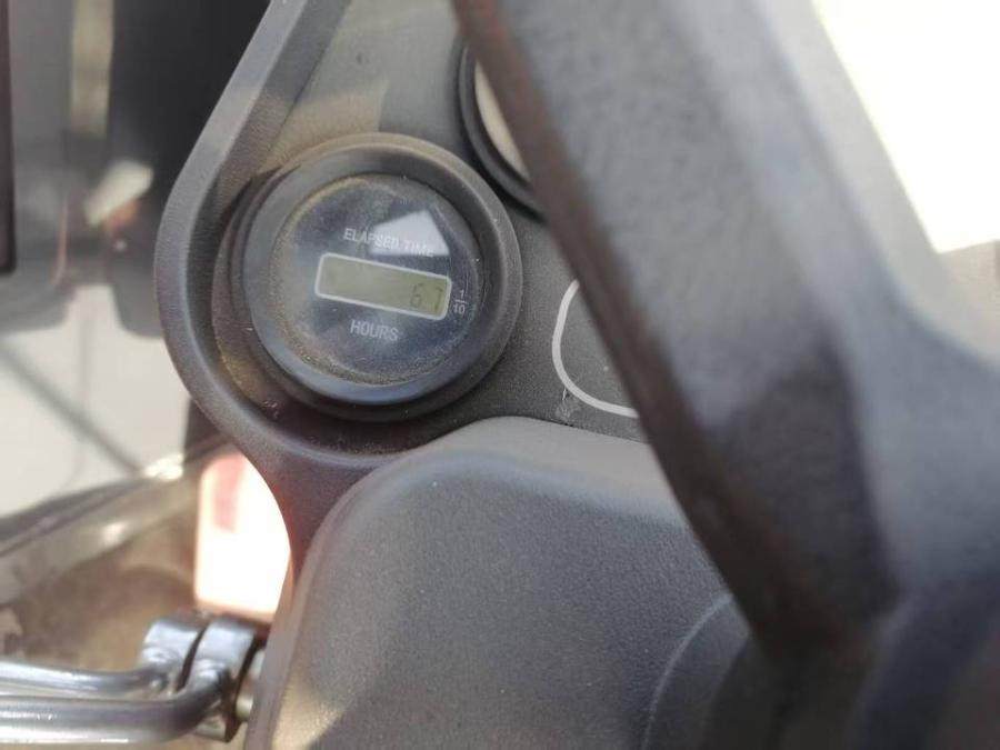 1月6日辽阳轮式装载机（产品识别代码：CLG816CZANL757316）网络拍卖公告