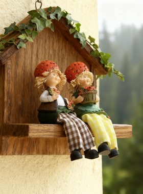 田园树脂人物摆件防水木质底座