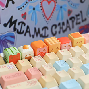 敲敲莓加餐小零食个性键帽可爱机械键盘帽原创单个立体ESC礼物女