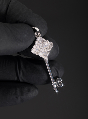 WBJ定制珠宝 花蕾四叶草钥匙吊坠 S925银镀金项链