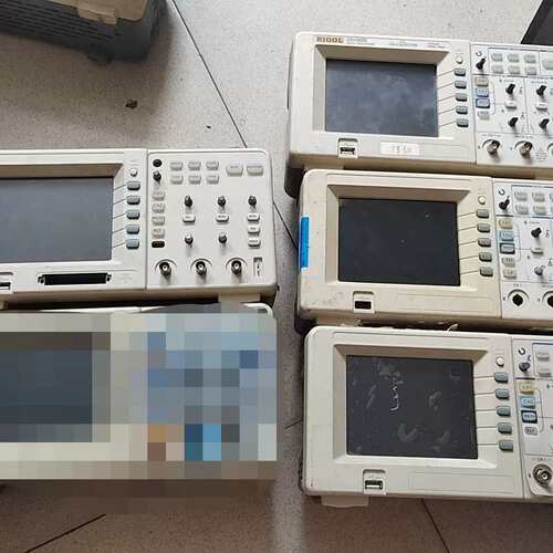 议价RIGOL普源DS1052E示波器， 50MHz双通道，1G
