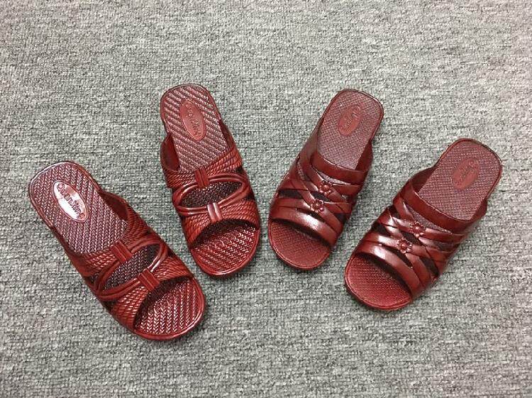 中老年拖鞋老式油拖女一字拖坡跟防滑妈妈鞋平底舒适老人鞋奶奶鞋