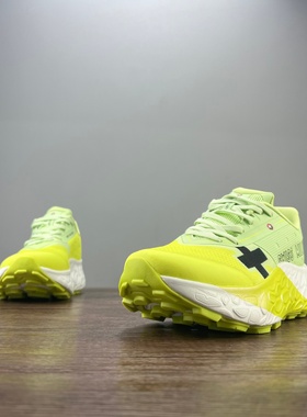 柜货！外贸瑞士单情侣秋冬城市跑步鞋厚底缓震马拉松跑鞋百搭男