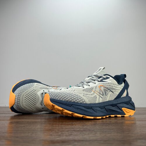 外贸男士户外越野跑鞋爆米花