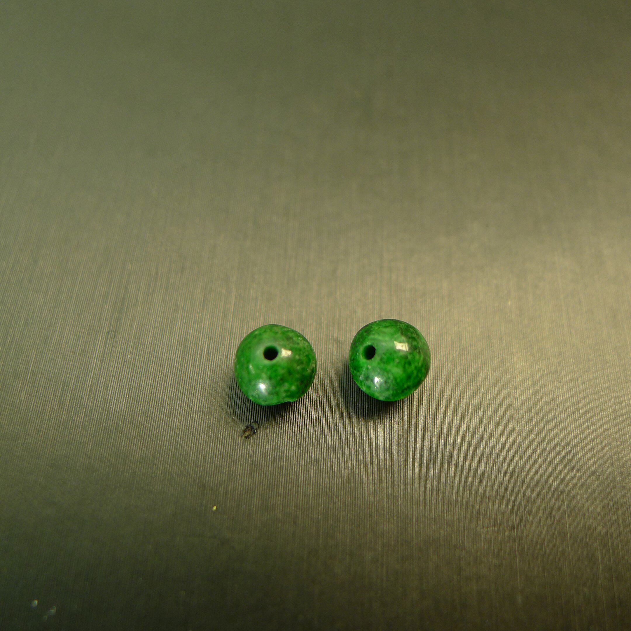 #L926 一对满色辣绿缅甸天然A货翡翠珠子6MM素面圆珠散珠