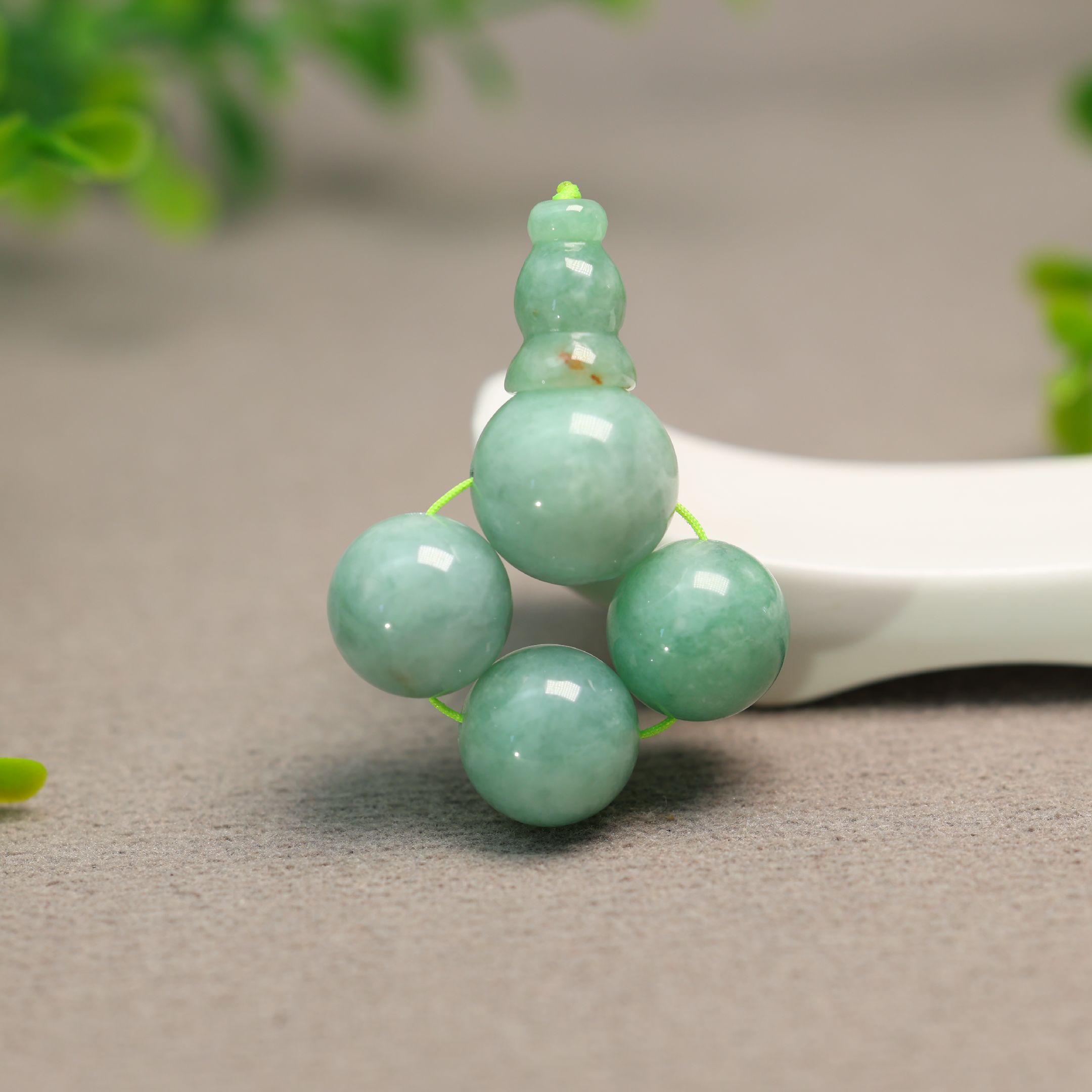 天然A货翡翠素面珠子三通佛头