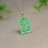 不含链 K998冰糯种阳绿缅甸天然A货翡翠镂空方形喜字锁骨吊坠