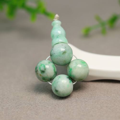 天然A货翡翠素面圆珠子三通佛头